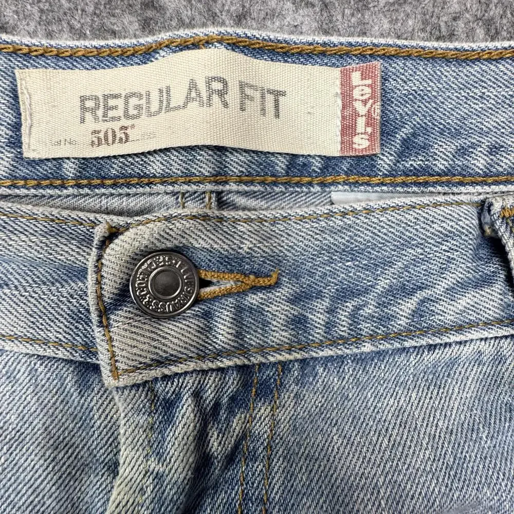 Vintage Levi's 505 Jeans Mens 42x30 Light Wash Straight Leg Distressed
